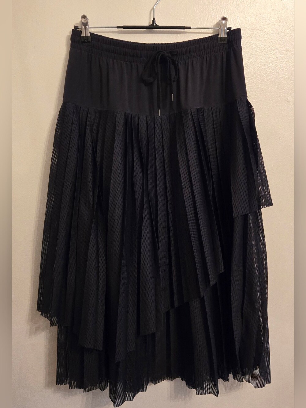 Zella Layered Black Mesh Pleated Asymetrical Midi Skirt Pull On Womens Medium
